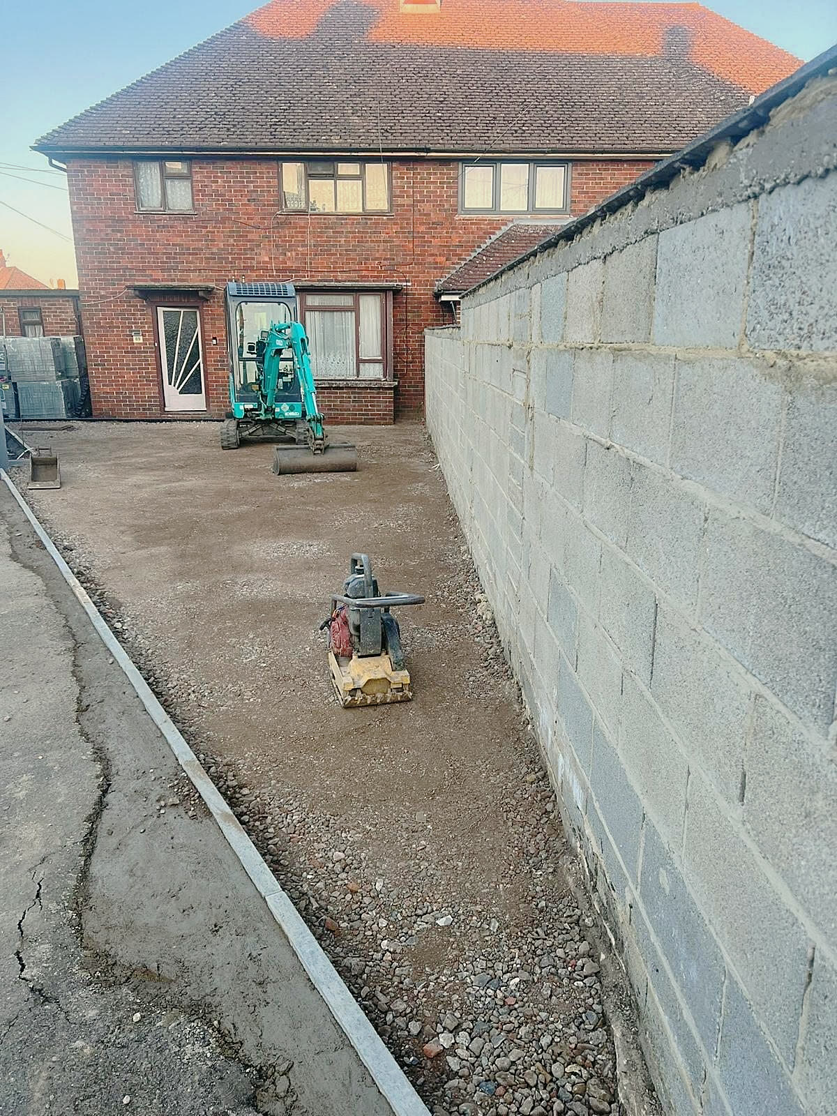 Dig-out and compaction before the sub-base